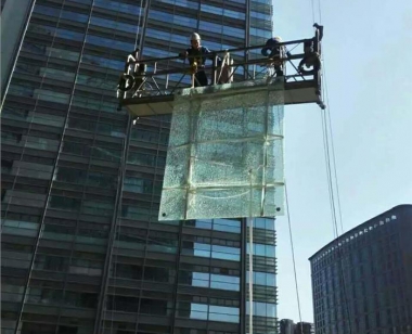 更换幕墙玻璃工程