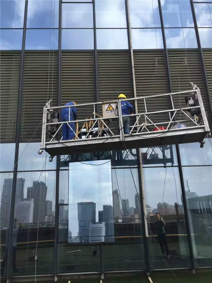 更换幕墙玻璃工程